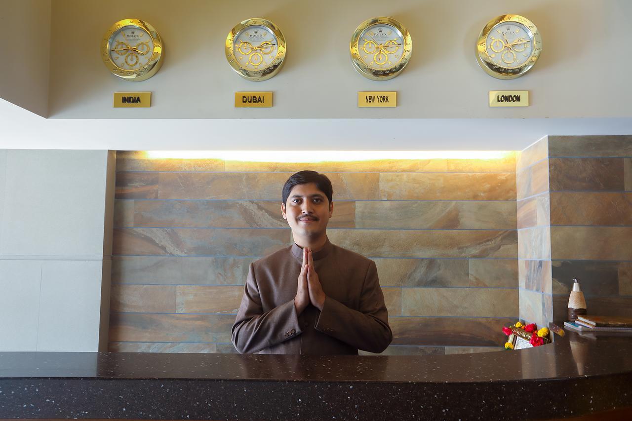 The Grandeur Boutique Hotel Mumbai  Buitenkant foto