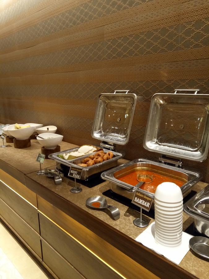 The Grandeur Boutique Hotel Mumbai  Buitenkant foto